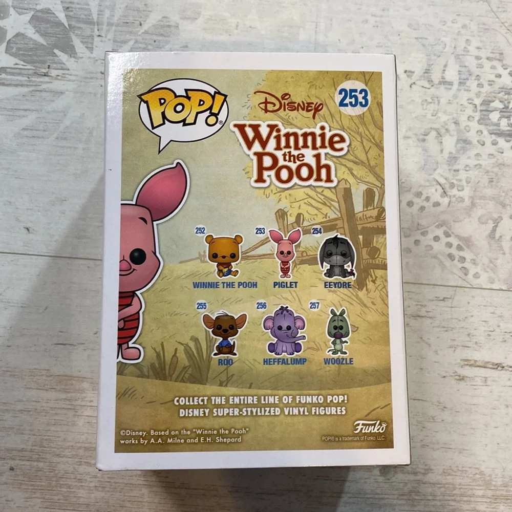 Funko Pop Piglet #253 Disney Winnie The Pooh Figure - Picture 4 of 8